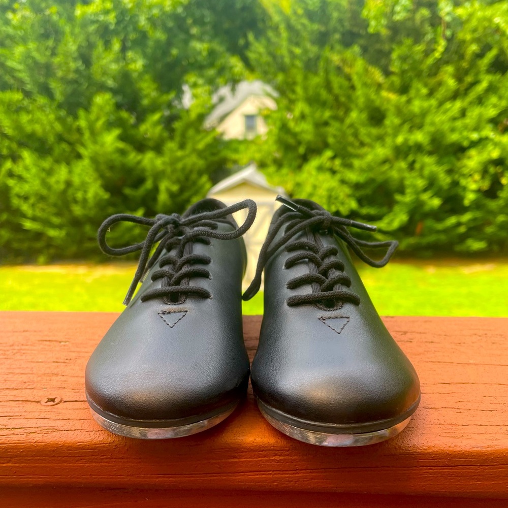 Theatricals- Toddlers- Black Lace up Tap Shoes- Black- New